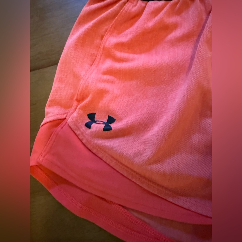 Under Armour Women's Moisture Wicking Play Up 3.0 Gym Shorts 3" Inseam | Small - Picture 8 of 8